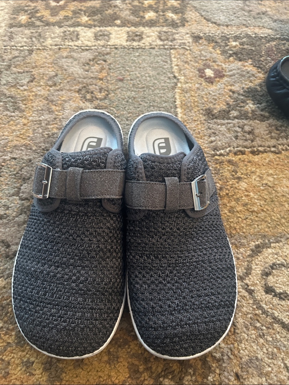 Comfort Knit Slip-On Clog - Gray